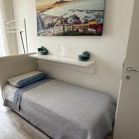Panoramic Apartment Неаполь Екстер'єр фото
