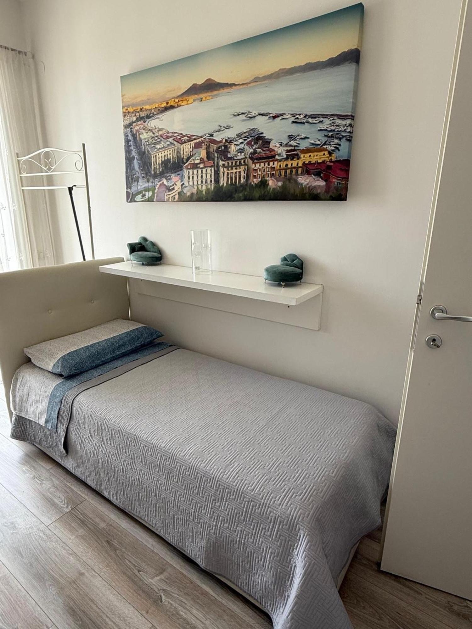 Panoramic Apartment Неаполь Екстер'єр фото